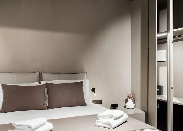Elysium Collection Rome